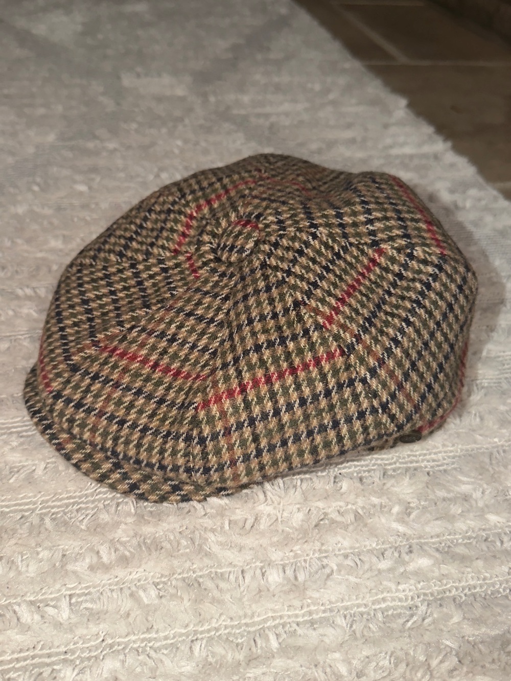 Classic Plaid Baker Boy Cap in Brown and Red